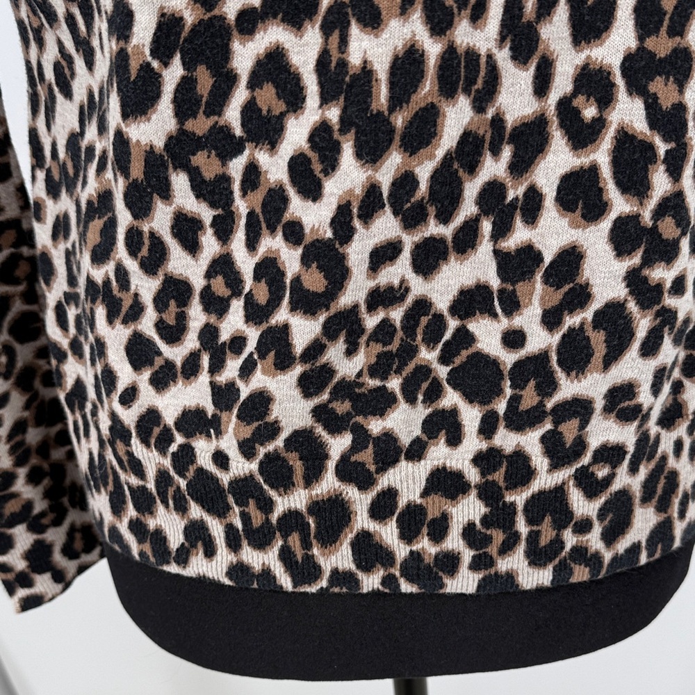 Old Navy 100% cotton Leopard Print Cardigan size small - Picture 5 of 9